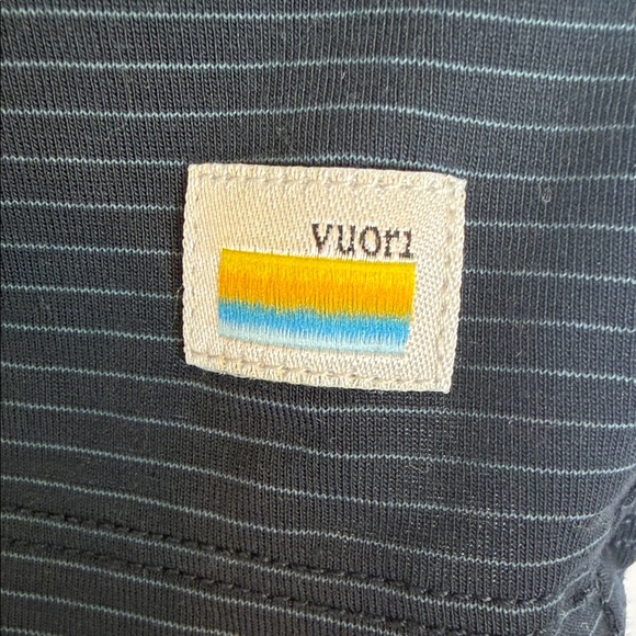 Vuori Men's Linear Tech Short Sleeve Tee Size XL - Picture 5 of 9